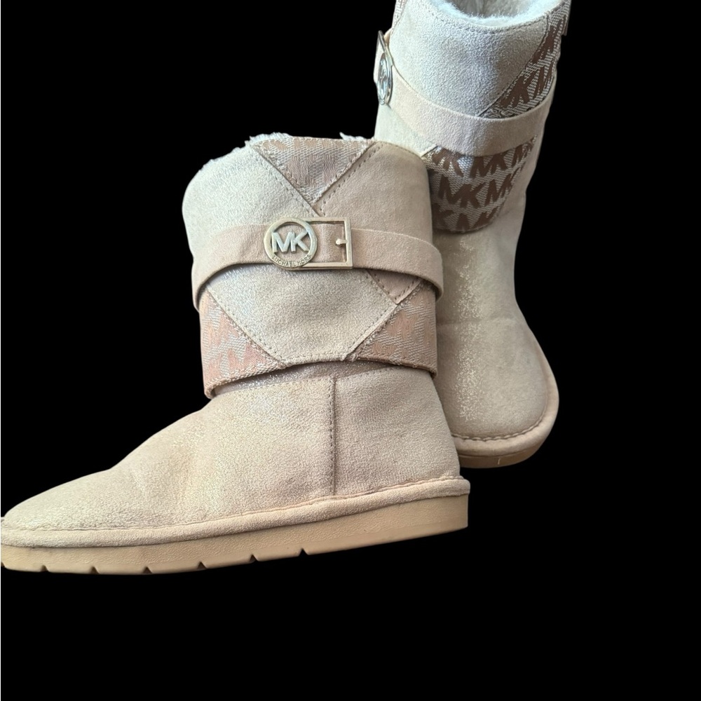 Michael Kors Girls Size 12 Beige Winter Boots